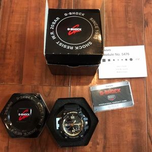BNIB Men’s G shock watch